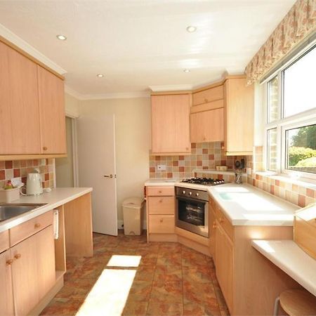 Thames View Apartments Staines-upon-Thames Ngoại thất bức ảnh